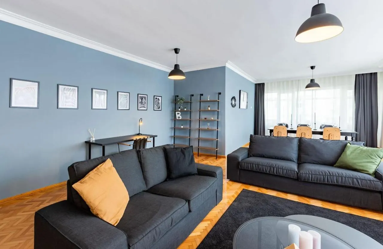 Lovely Flat With Great Location In Sisli Istanbul